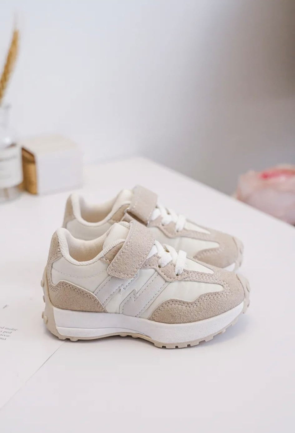 Robin Sneakers