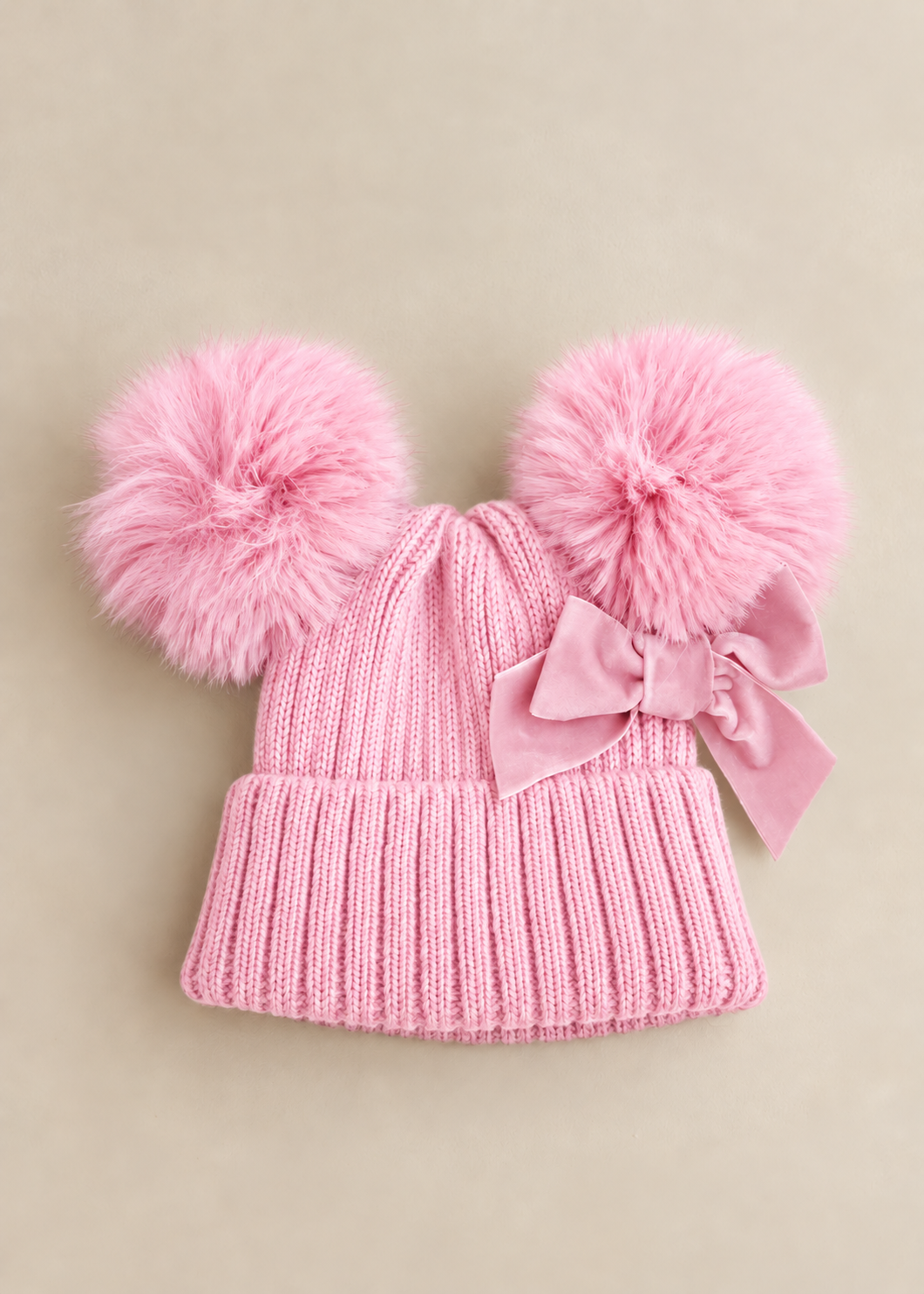 Pom Pom Bow Hat